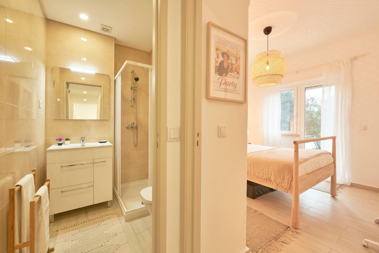 Light Apartment With Amazing Balcony, By Timecooler ลิสบอน ภายนอก รูปภาพ